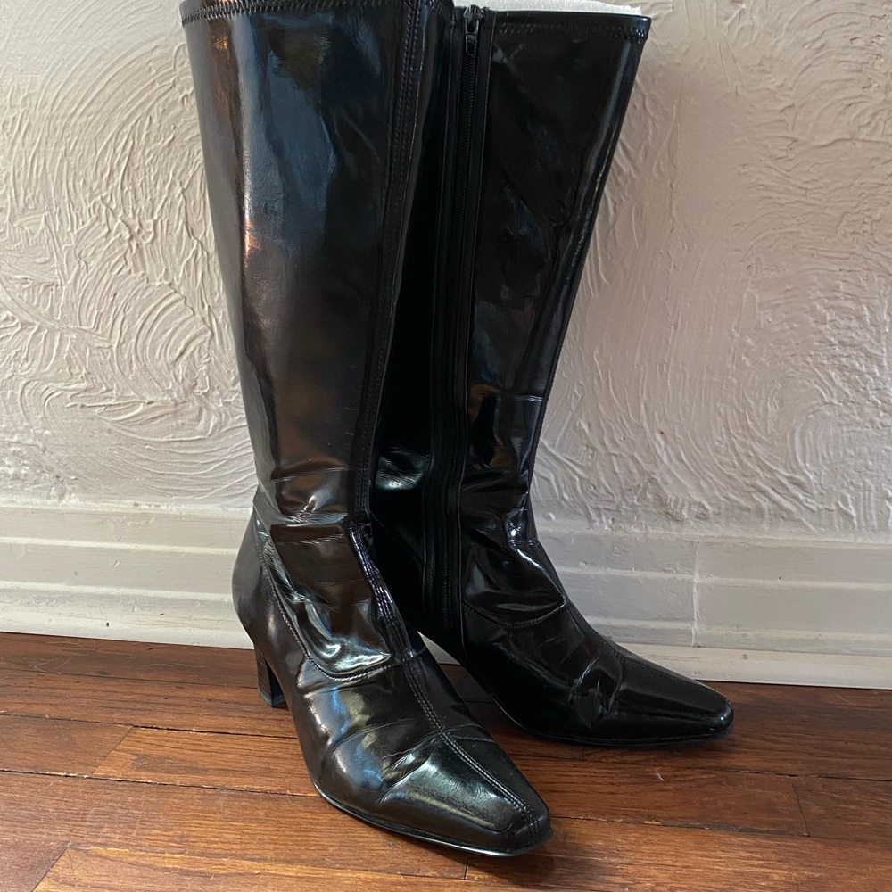 ⭐️David Tate Patent Leather Boots, Size 7.5⭐️